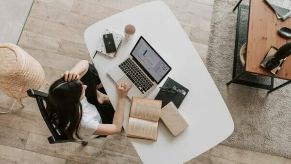 Converting Your Home Office Into The Space of Your Dreams